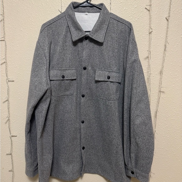 NWOT - Men’s Gray Formal Button Down Shirt - Picture 1 of 7